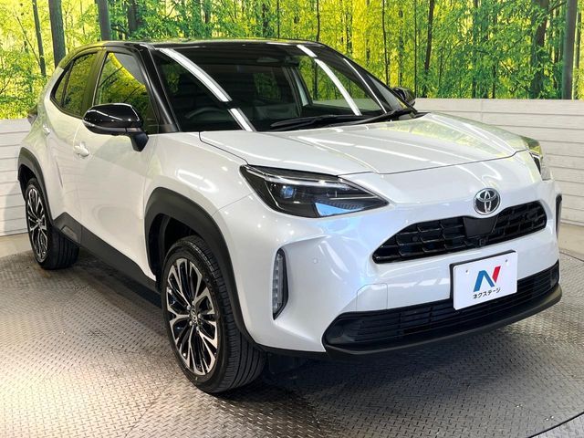 TOYOTA YARIS CROSS HYBRID 2025