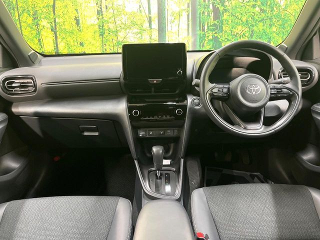 TOYOTA YARIS CROSS HYBRID 2025