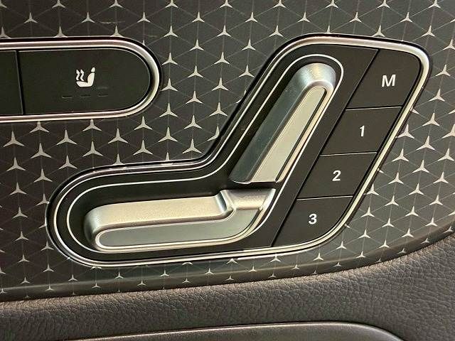 MERCEDES BENZ MERCEDES BENZ GLB 2024