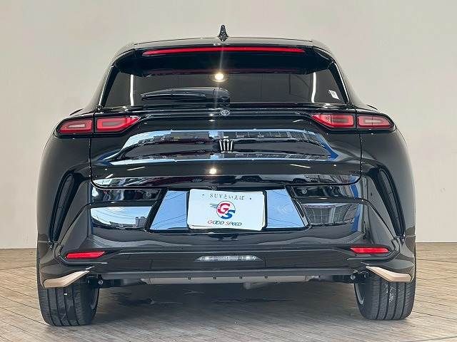 TOYOTA CROWN SPORT 2024