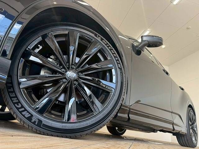 TOYOTA CROWN SPORT 2024