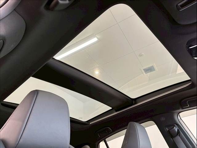 TOYOTA HARRIER HYBRID 2024