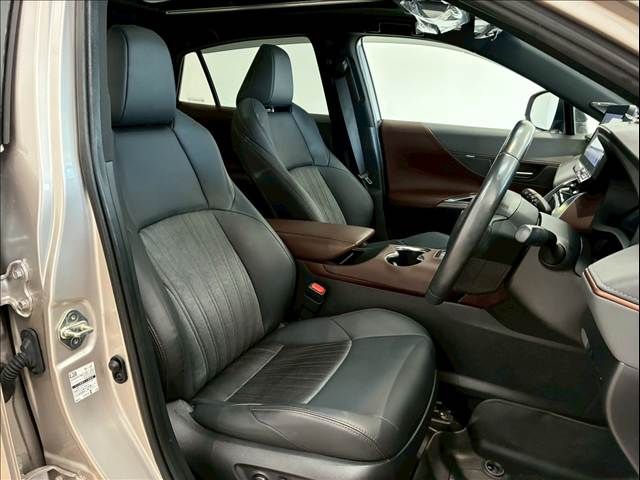 TOYOTA HARRIER HYBRID 2024