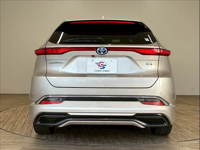 TOYOTA HARRIER HYBRID 2024