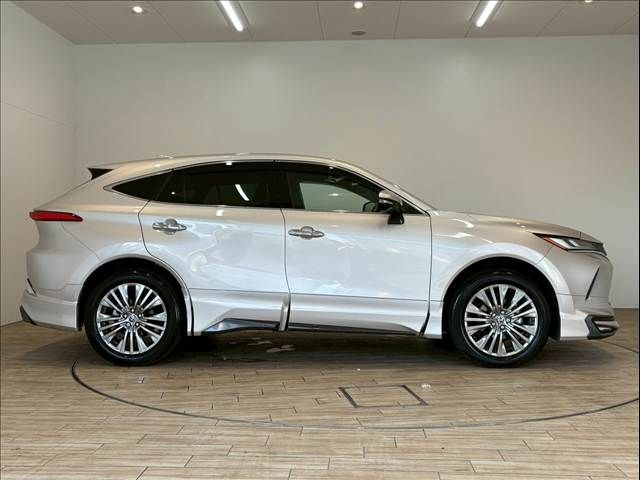 TOYOTA HARRIER HYBRID 2024