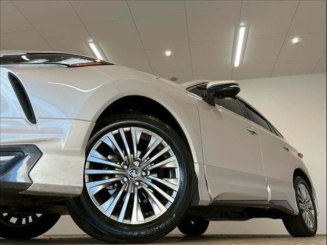 TOYOTA HARRIER HYBRID 2024