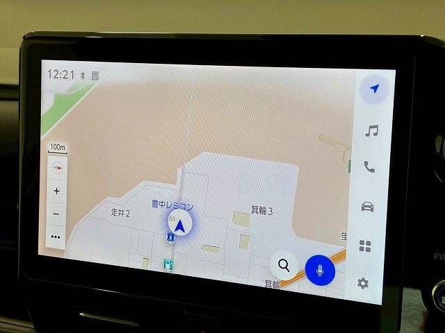 TOYOTA VOXY HYBRID 2022