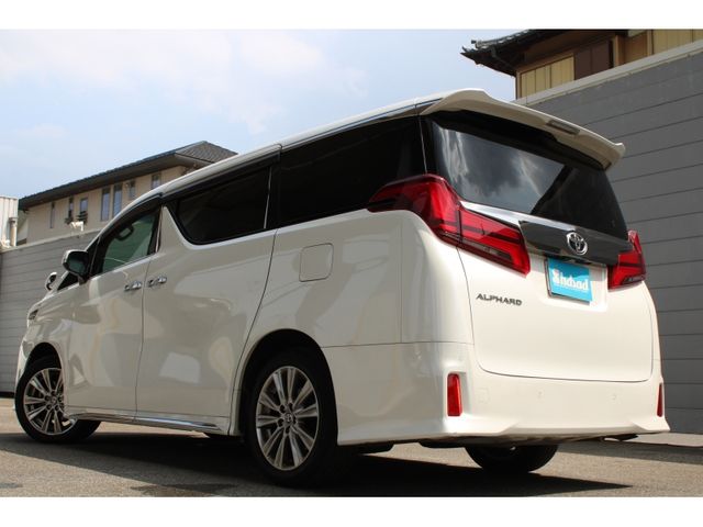 TOYOTA ALPHARD 2021