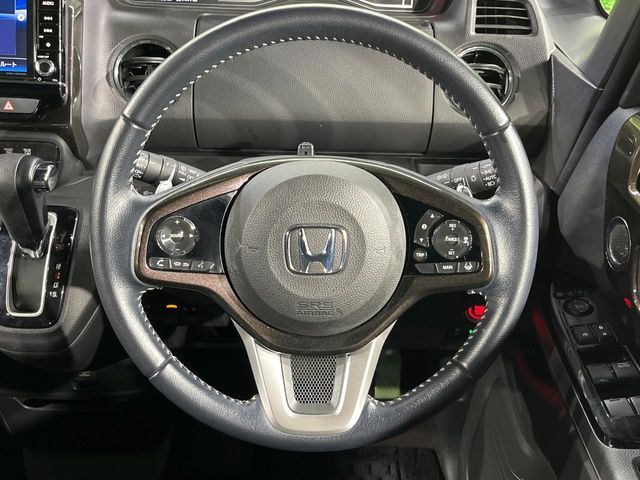 HONDA N BOX CUSTOM 2019