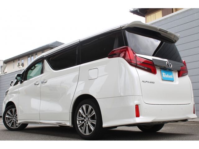 TOYOTA ALPHARD 2020