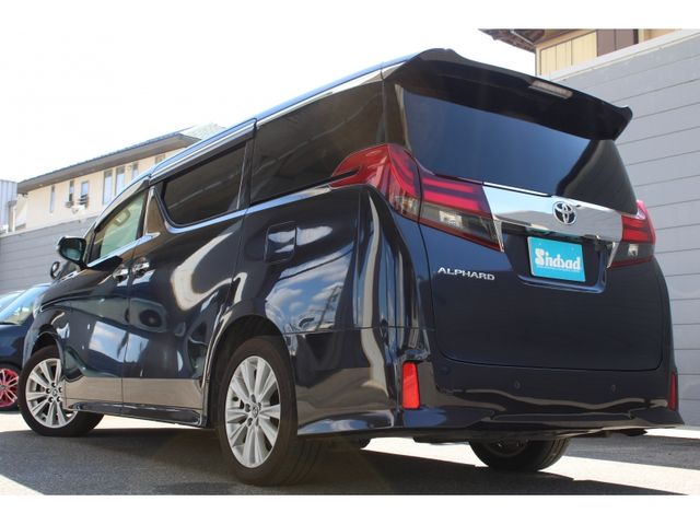 TOYOTA ALPHARD 2015