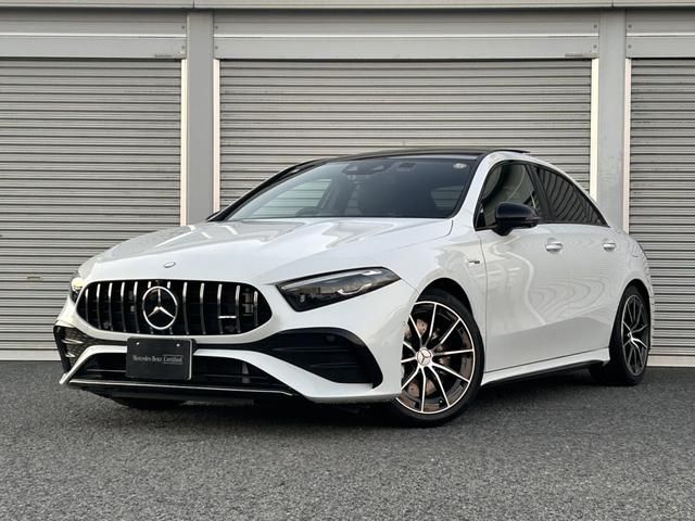 MERCEDES BENZ MERCEDES AMG Aclass sedan 2023