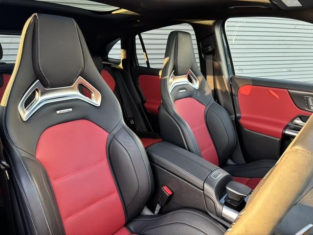 MERCEDES BENZ MERCEDES AMG GLA class 2024