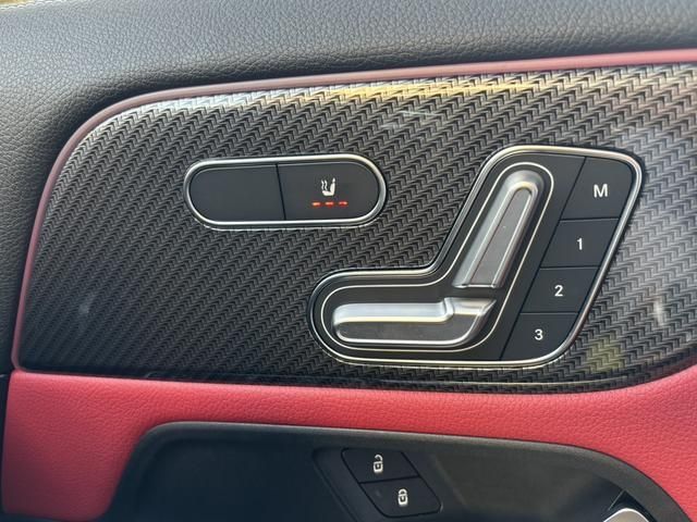 MERCEDES BENZ MERCEDES AMG GLA class 2024