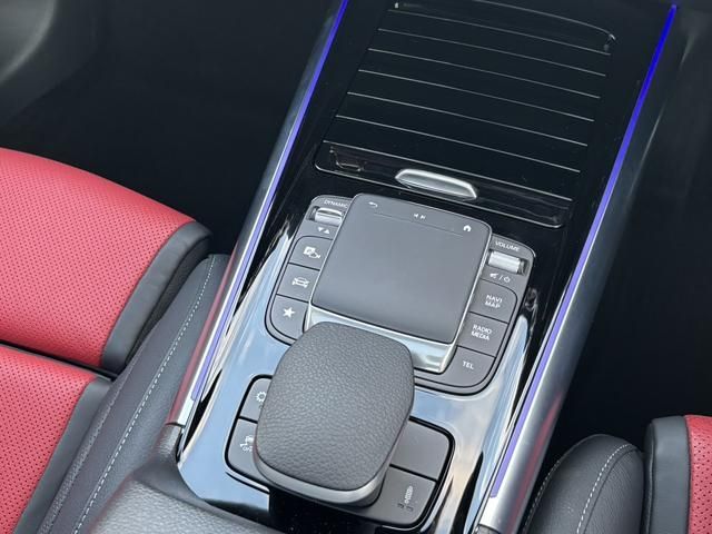 MERCEDES BENZ MERCEDES AMG GLA class 2024