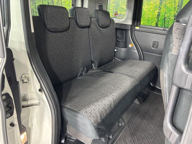 TOYOTA ROOMY 4WD 2021