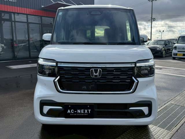 HONDA N BOX CUSTOM 2024