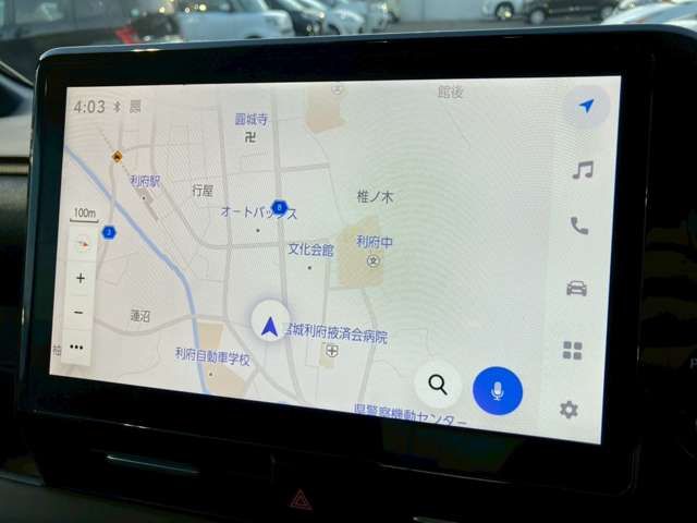 TOYOTA VOXY HYBRID 2022