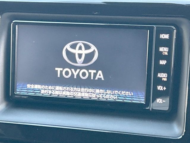 TOYOTA NOAH HYBRID 2020