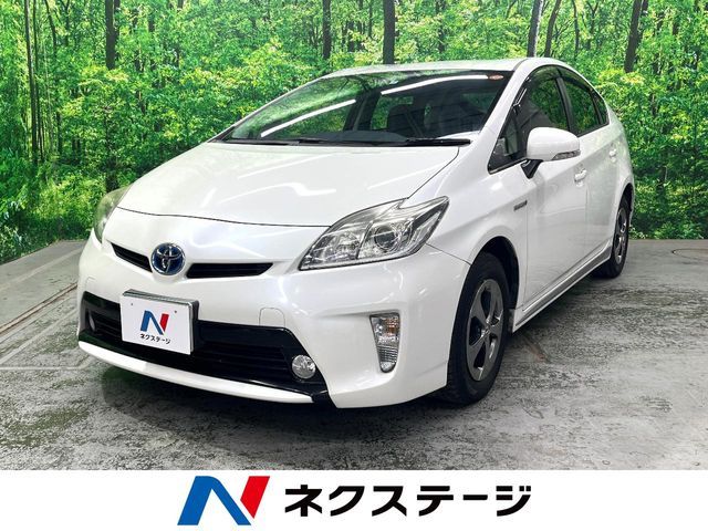 TOYOTA PRIUS 2014