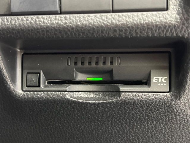 TOYOTA RAV4 4WD 2021