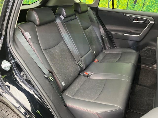 TOYOTA RAV4 4WD 2021