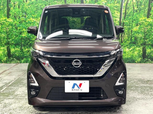 NISSAN ROOX 2022