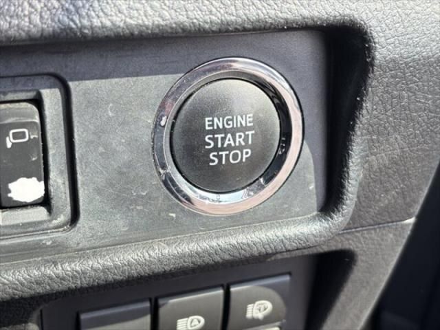 TOYOTA LANDCRUISER PRADO 2019