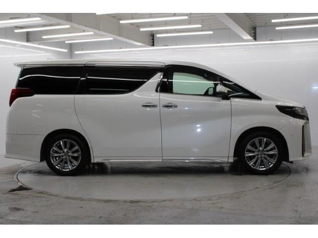 TOYOTA ALPHARD 2021