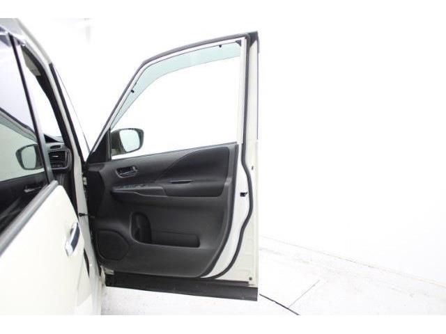 NISSAN SERENA  S-HYBRID 2016