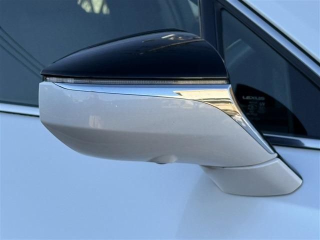 TOYOTA LEXUS UX250h 2019