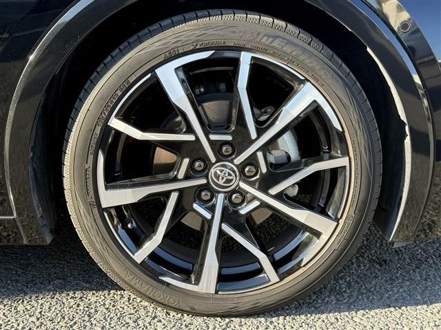 TOYOTA PRIUS PHV 2023