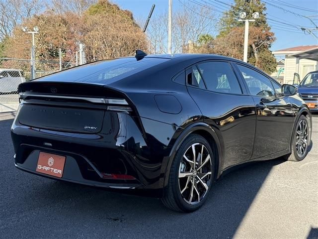 TOYOTA PRIUS PHV 2023