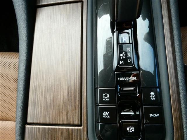 TOYOTA CROWN sedan hybrid 2023