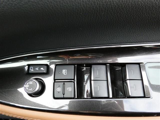 TOYOTA CROWN sedan hybrid 2023