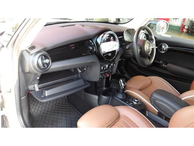 BMW MINI COOPER D 2021