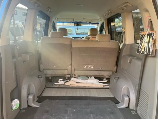 HONDA STEPWAGON 2012