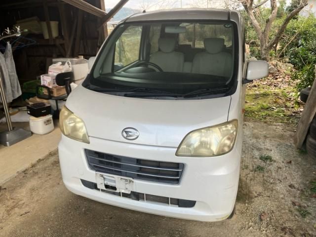 DAIHATSU TANTO Exe 2011 