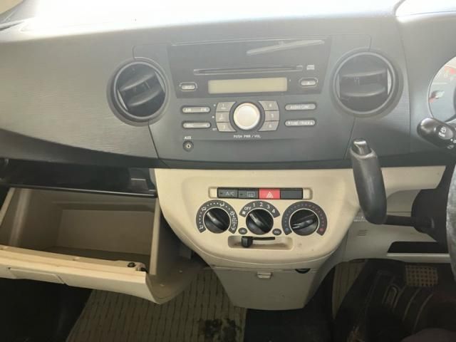 DAIHATSU TANTO Exe 2011