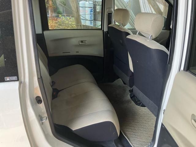 DAIHATSU TANTO Exe 2011