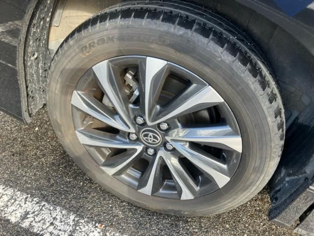 TOYOTA VOXY HYBRID 2022