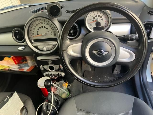 BMW BMW MINI COOPER CLUBMAN 2010