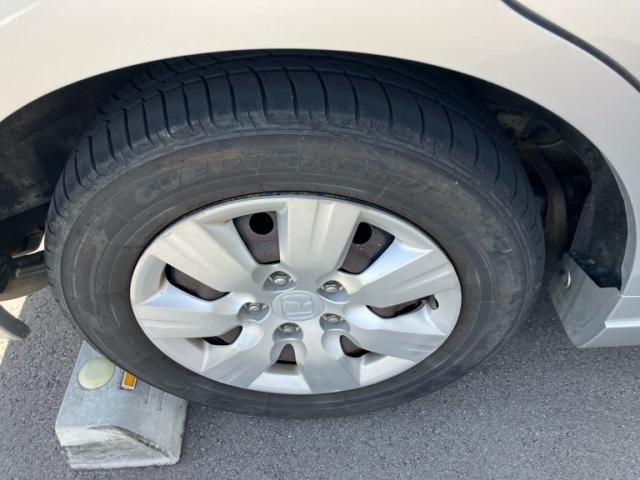 HONDA STEPWAGON 2013