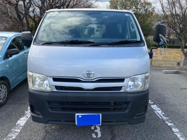 TOYOTA HIACE van 2WD 2011
