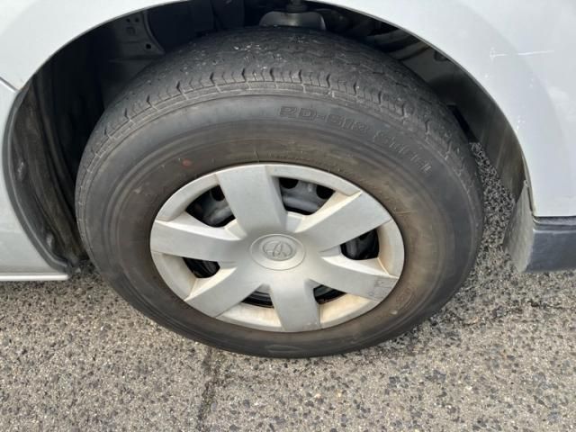 TOYOTA HIACE van 2WD 2011