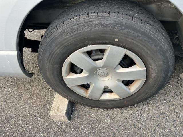 TOYOTA HIACE van 2WD 2011