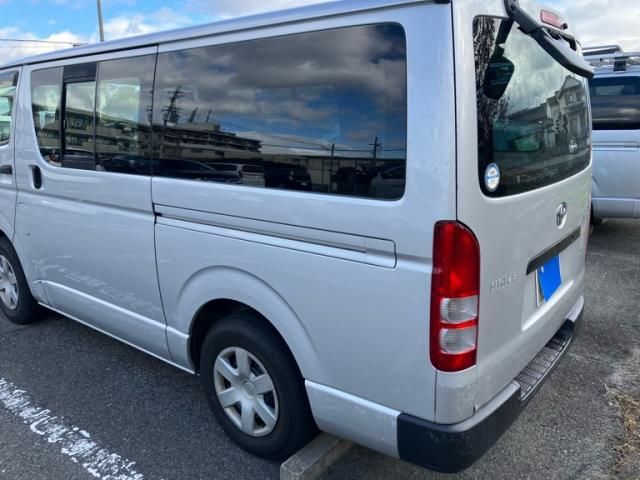 TOYOTA HIACE van 2WD 2011