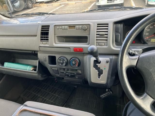 TOYOTA HIACE van 2WD 2011