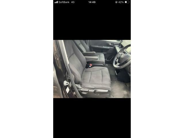 HONDA STEPWAGON SPADA 2011