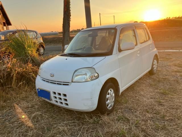 DAIHATSU ESSE 2006
